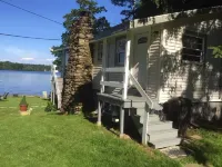Lakefront Cottage w/Dock, Kayaks Hotels in der Nähe von White Flower Farm