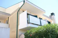 Lovely Cobalt apartment 100 meters from the sea