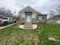 Single level that sleeps 5 guests Hotels near Polish Hill Bowl Skate Park