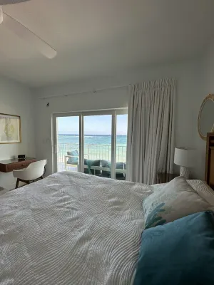 Family Size Condo Views of Caribbean,Many Amenities, Free Wifi, No Resort Fees