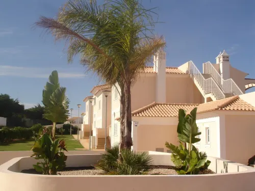 Magnificent 1-bedr. apartment, wi-fi, pool, garden, near beach and golf - Galé, Albufeira
