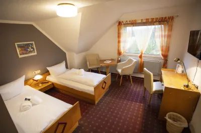 DAS LOFT Hotel Hölsterloh Hotels in der Nähe von Aabach-Talsperre