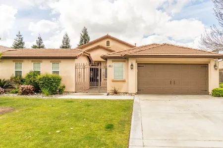 Valverde Oasis - 4BD Getaway near town center Отели рядом с достопримечательностью «River Walk»