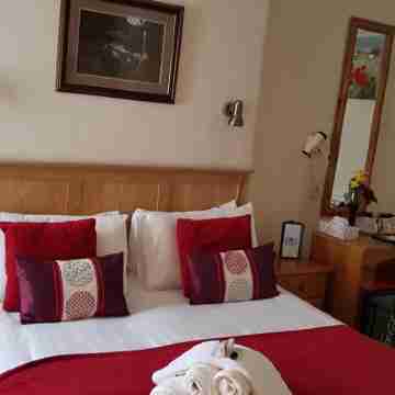 The Palms Guest House Rooms