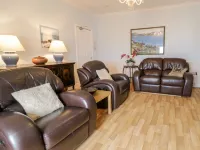 Abermaw Views Hotels in Fairbourne