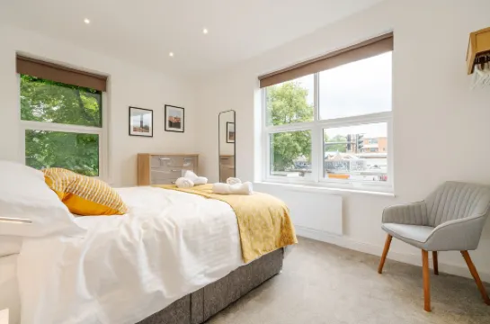 The Botanical Flat 1