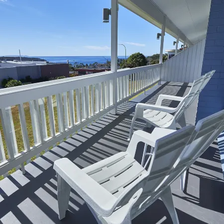 Harbour View Apartments