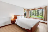The Cabins at Terrace Beach - balcony