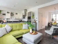 Harbourside Apartment - Beach