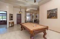 Casa Vista 4 Bedroom Home by RedAwning