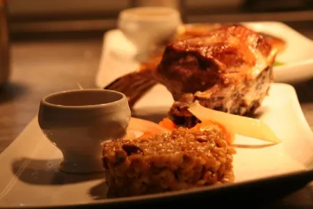 Hôtel Restaurant Logis le Relais du Vivarais Отели в г. Шатонёф-дю-Рон