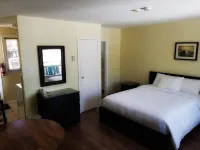 Pinedale Inn Các khách sạn ở Gravenhurst