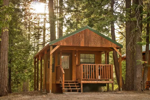 Snowflower RV Resort - Hytter
