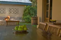 Posada Verde Oliva Hotels in Maipú