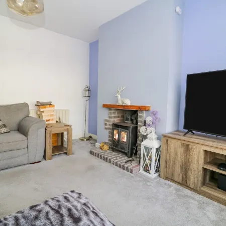 Cosy Coastal Holiday Let