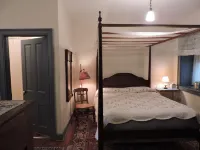 The Noon-Collins Inn Hotels in Ebensburg