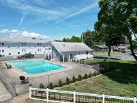 Lake George Residence LLC Hotels in Moreau