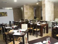 Beachfront Hotel Palma Jaz Hotels in Prijevor