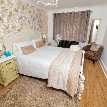 G Boutique Hotel Отели рядом с достопримечательностью «Пристань для яхт Хаслар»