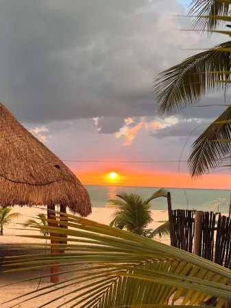 Posada Maria Isabel Отели в г. Селестун