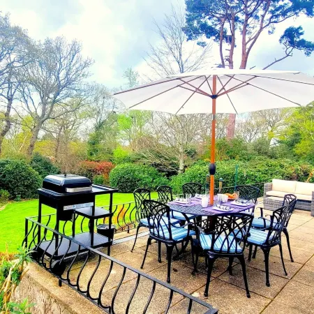 Birchcroft Hideaway