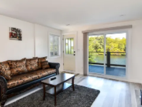 Chateau Riverside Hotels in Campbell River