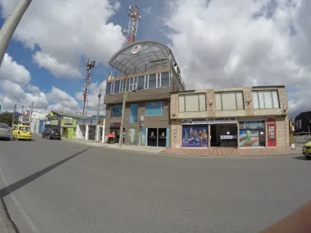 Hotel Embajada Отели рядом с достопримечательностью «Салитре Махико»