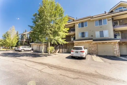 Bay Club #209 by Summit County Mountain Retreats