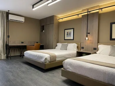 Exclusive 409 Hotels in 