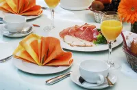 Hotel Schmidt am Markt Hotels in Meppen