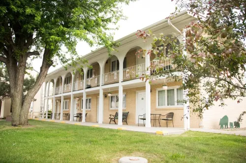 Park Motel Hotels in Denison