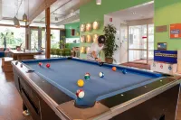Stayokay Hostel Egmond - Hostales