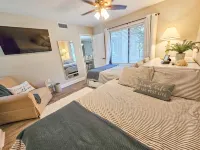 8C West Hyde Park 3 Bedroom Villa - فلل