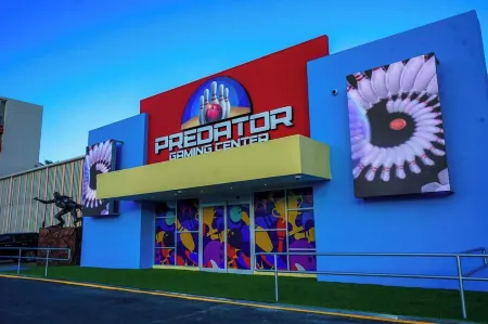 Dream Villa - Luxury Stay w/ Pool & Beach Access Отели в г. Дорадо