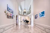 Lanai and Pool Elegant Villa in Winter Haven! - Pools
