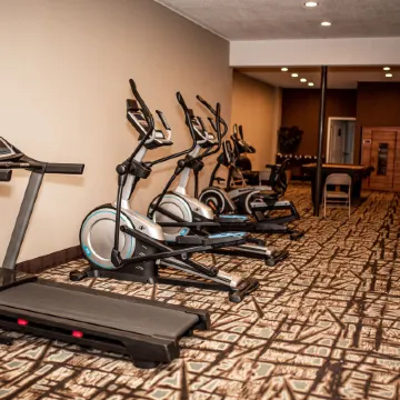 Gateway Inn and Suites