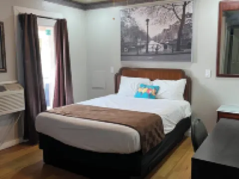 Outpost Motel Hotels in Dripping Springs