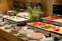 Ilonn Hotel - Breakfast