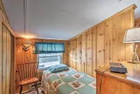 Sebago Lake Cottage w/ Patio + Beach Access! - 3-Star