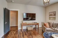 Historic 1880s 2-bedroom Downtown Apartment