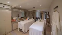 Akron Seascape Resort - Spa