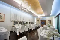 Hotel Ristorante Alla Vittoria Hotels in Cavriana