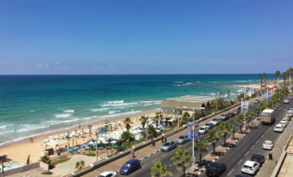Roxon Sea Sand Bat Yam - Housity