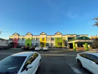 Hotel Pacific Garden - parking