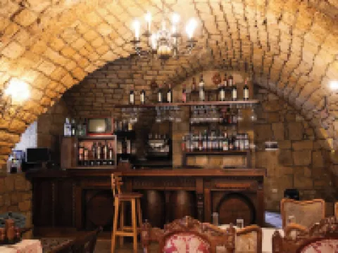 Chateau Du Comte Hôtels à : Ghosta