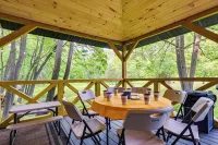 Custom-Built Clarklake Cabin: Sauna & Cold Plunge! - Pet friendly