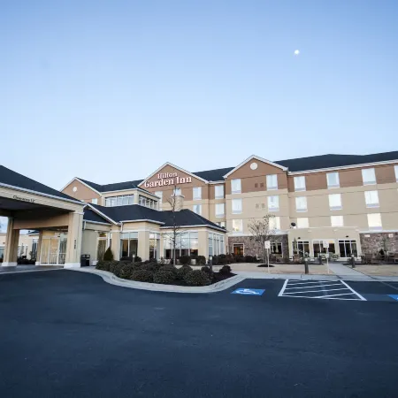 Hilton Garden Inn North Little Rock Отели в г. Норт-Литл-Рок