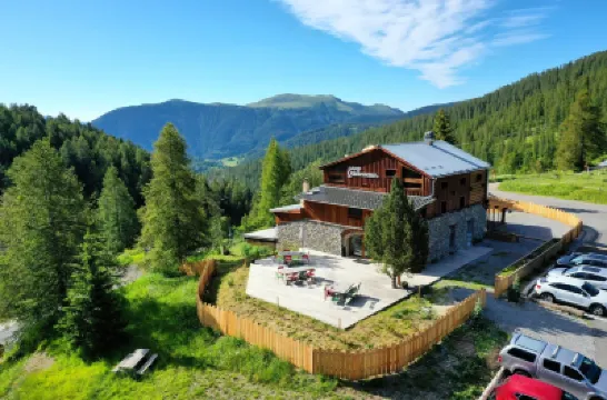 奧爾博格精粹酒店 鄰近La meridiana di Ilonse的酒店