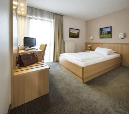Hotel am Wald Hotels in Monheim am Rhein