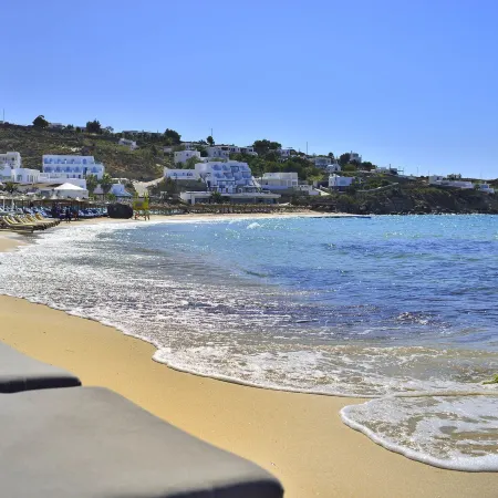 Petinos Hotel